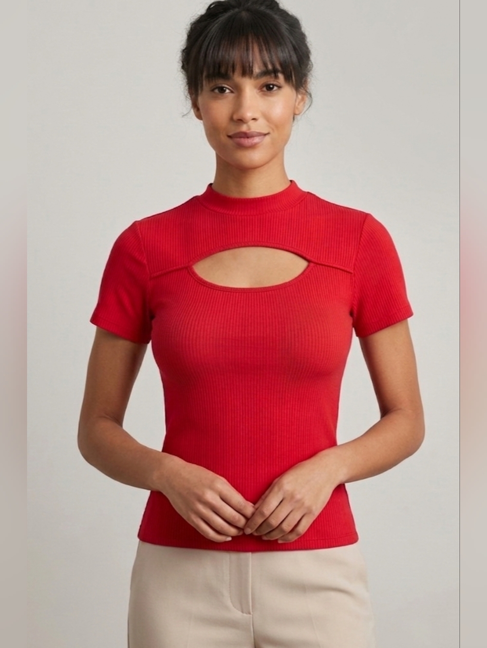 5 For $25✨️ Active USA Womens Size Medium/Large Red Top Cut Out Rib Knit Shirt